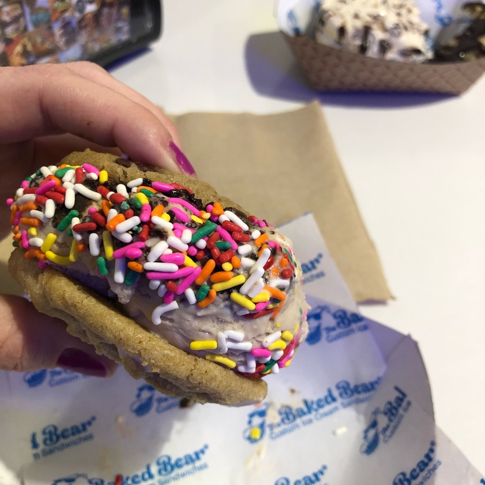 Meet your Posher, Tara